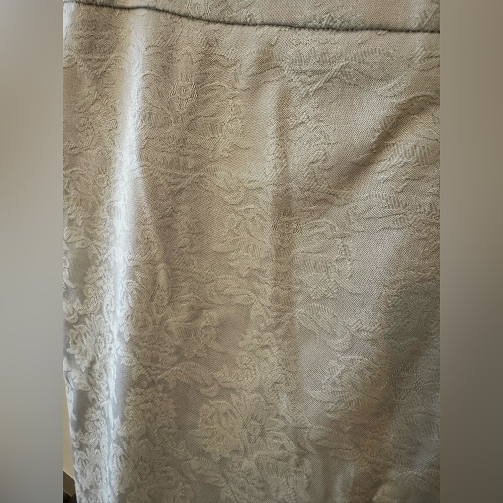 RW&CO. Ivory/Off-White Floral Jacquard Pencil Skirt - Cotton Blend - Size 8 - Picture 7 of 10